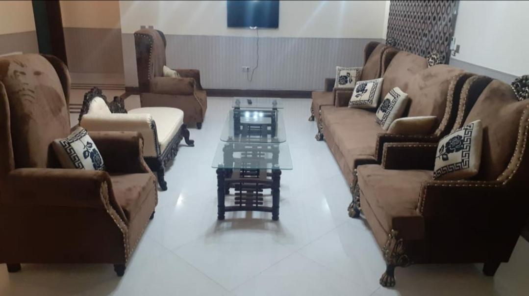 Hak Mall Suites And Apartments Rawalpindi Buitenkant foto