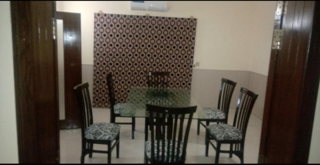 Hak Mall Suites And Apartments Rawalpindi Buitenkant foto
